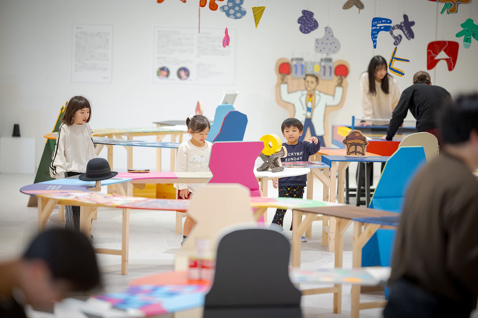 まるごとTADこども美術館＋原倫太郎＋原游《アートリバー双六》